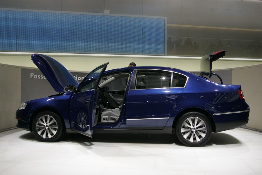  Volkswagen Passat BlueMotion 2007 года  (фото 4 из 4)